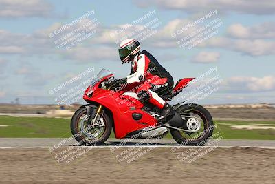 media/Feb-10-2024-TrackDaz (Sat) [[d83b097a69]]/B Group/1220pm (Wheelie Bump)/